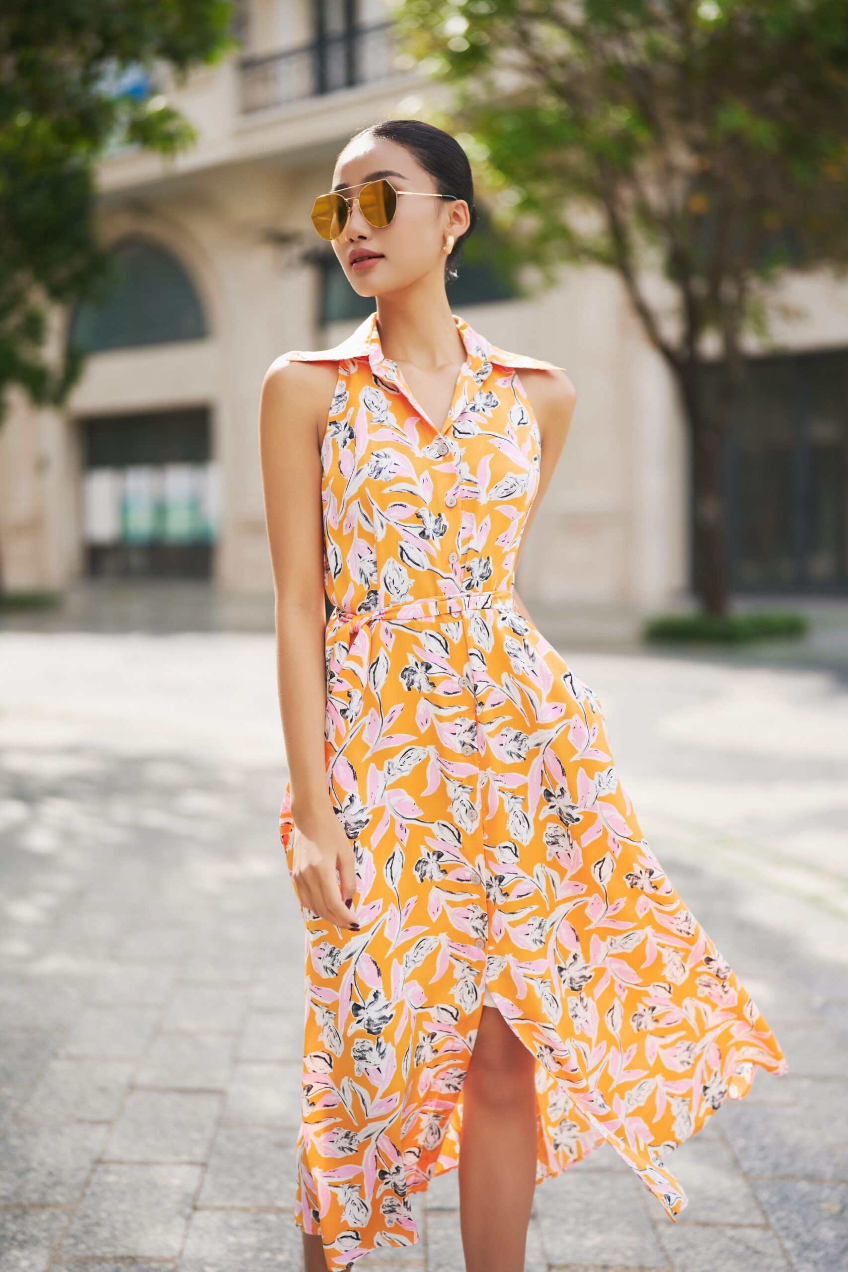 Đầm somi dài cố yếm silk họa tiết cam