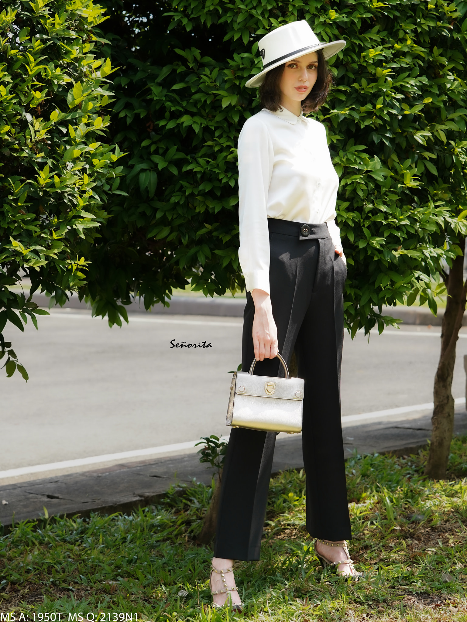 Quần Tây ống đứng