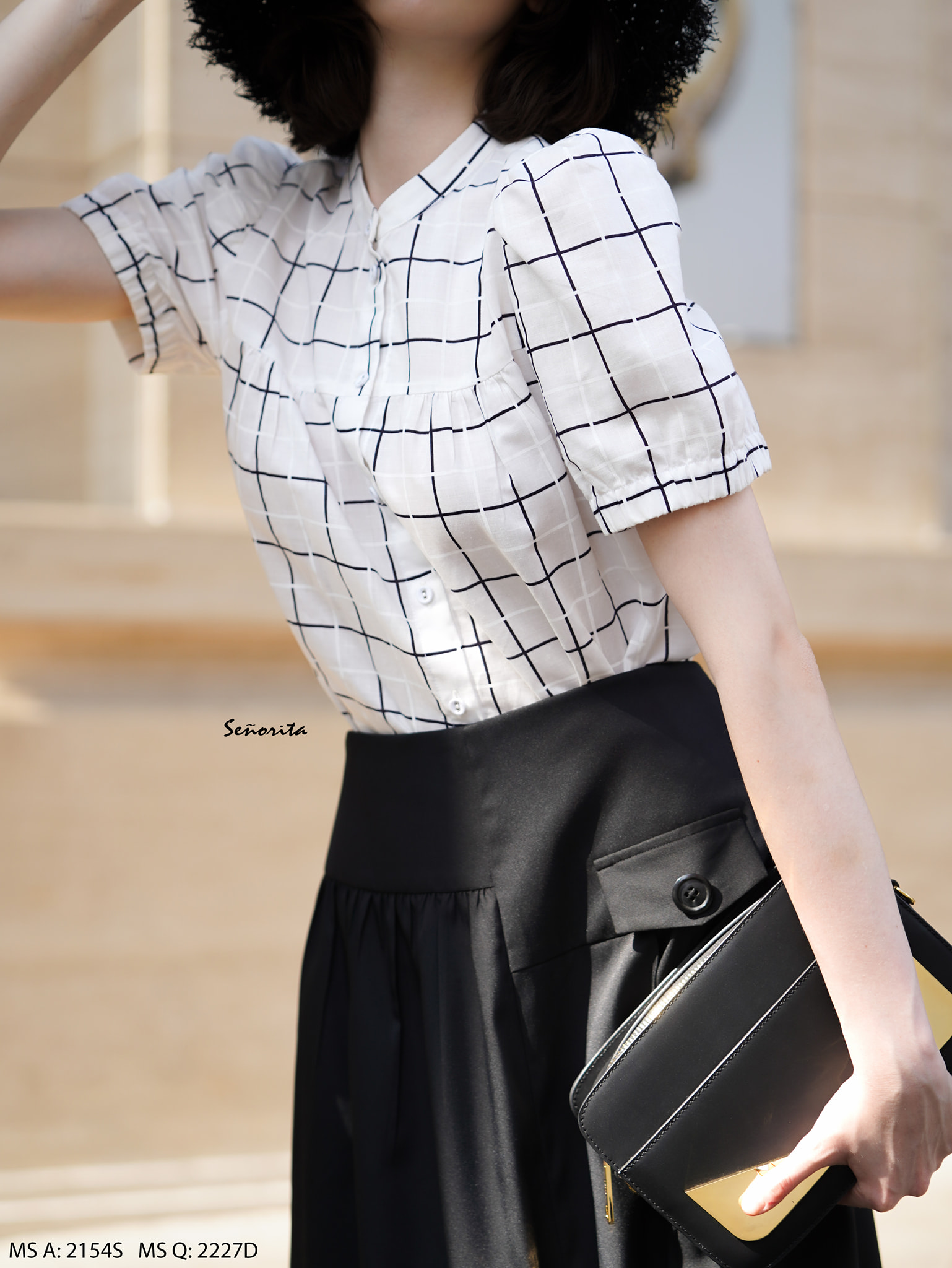 Áo cổ tàu caro