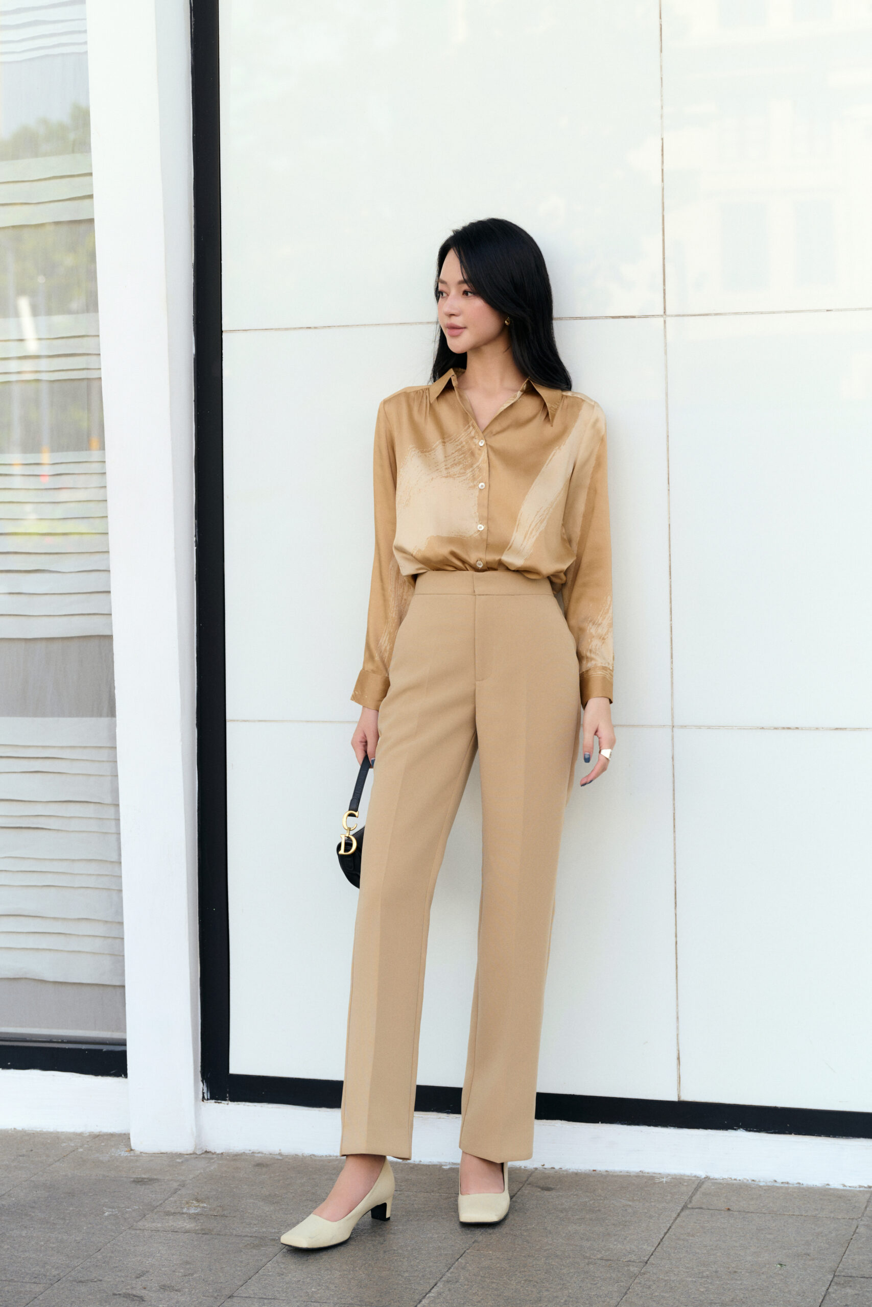 Quần ống đứng cotton blend nâu vàng - Hình ảnh 2
