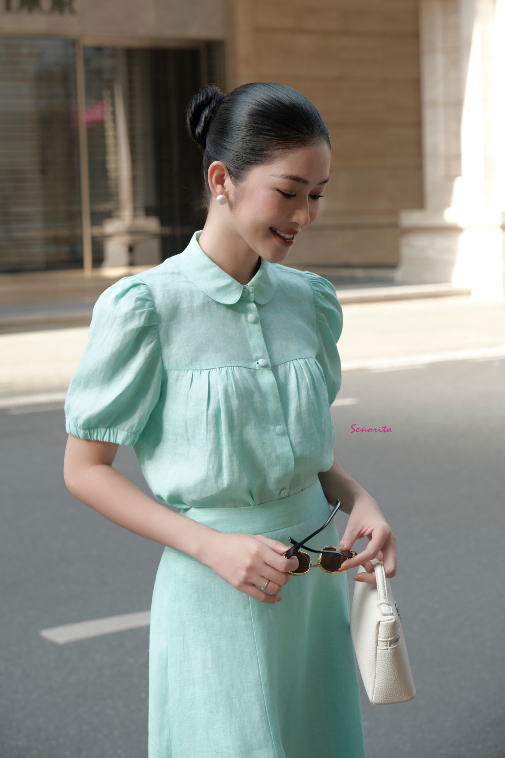 Áo cổ sen tay ngắn xanh min