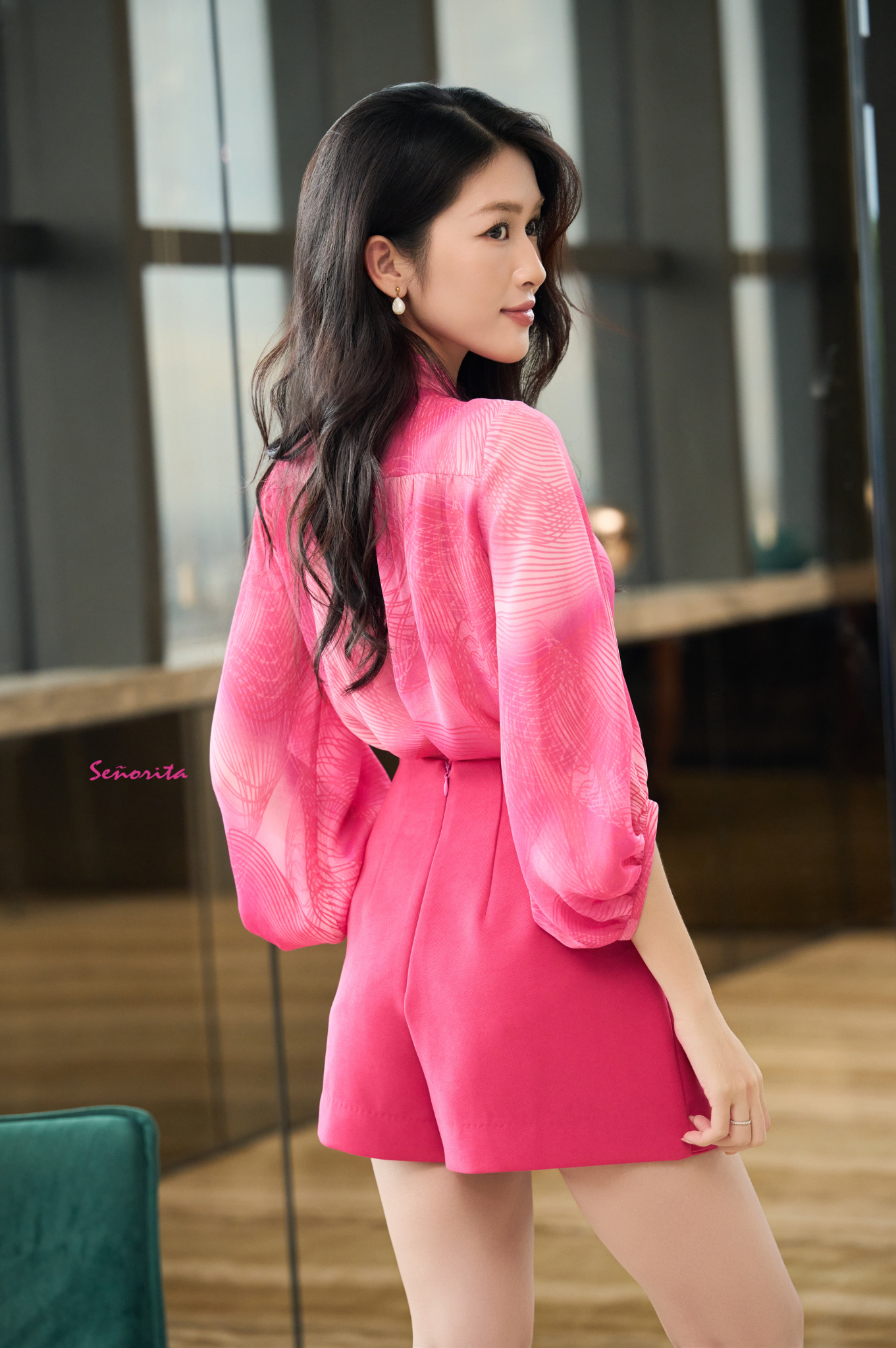 Quần váy hồng
