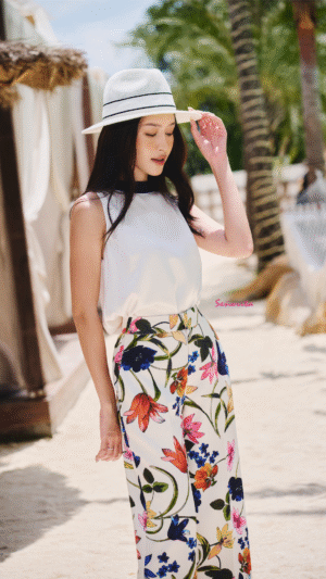 Áo yếm phối cổ đen