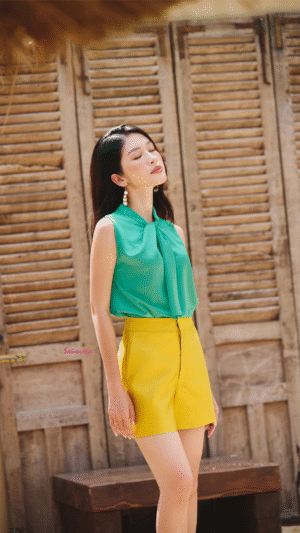 Áo kiểu dây nơ xanh