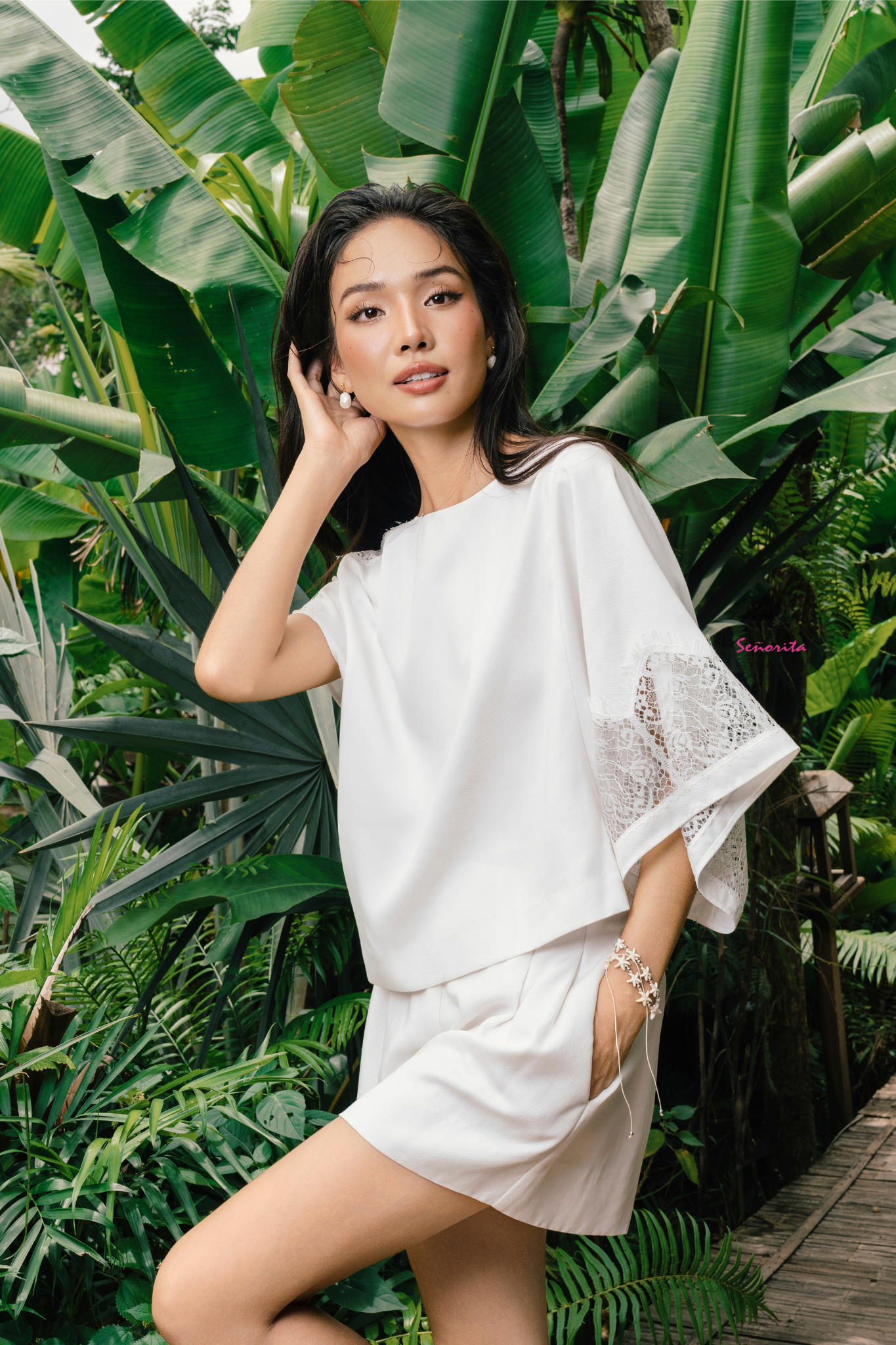 Quần short 2 li lưng thun sau linen bamboo trắng - Hình ảnh 2