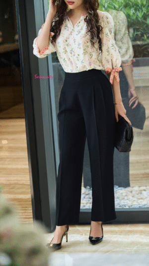 Quần xếp li ống suông đen