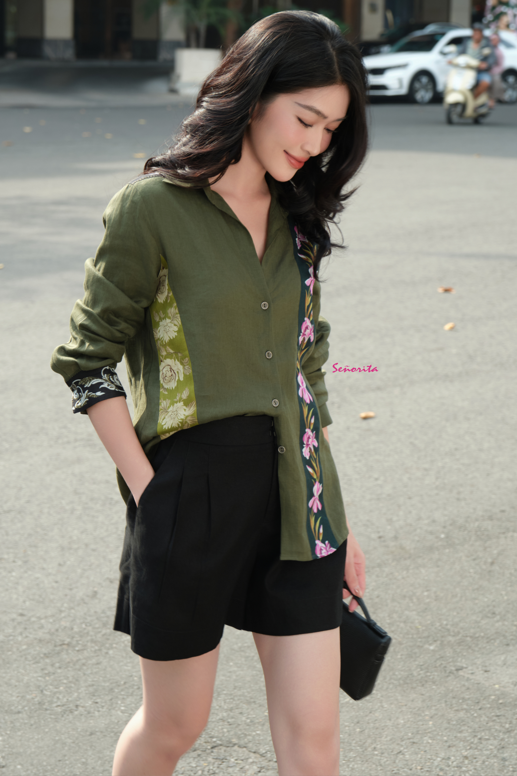 Quần short 2 li linen đen