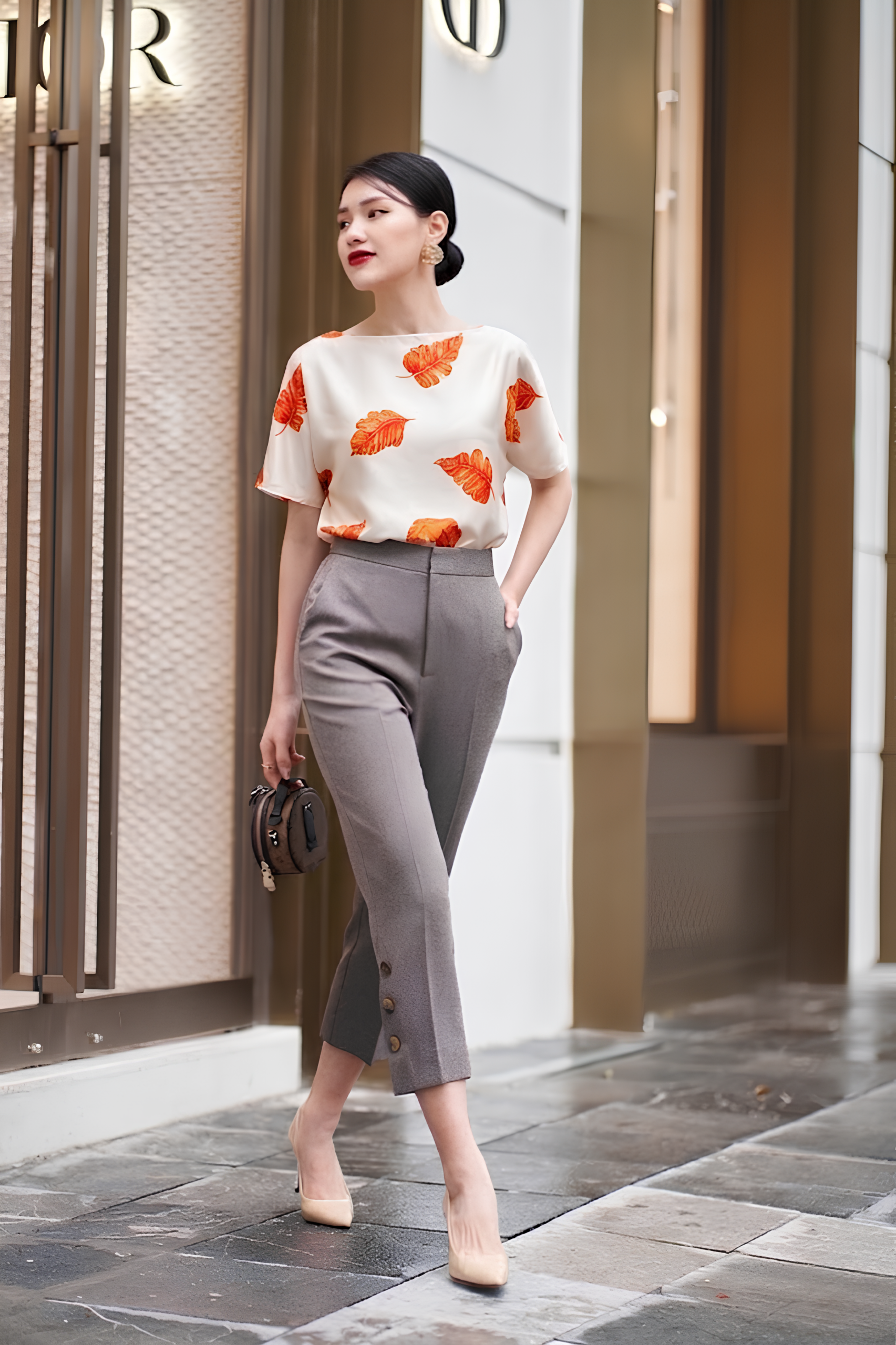 Áo kiểu họa tiết cam